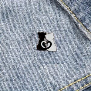 Cat badge in heart - white and black cat pin