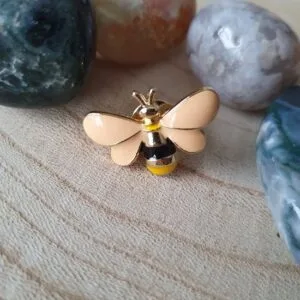 Bee golden outline cream wings yellow enamel pin pin insect nature