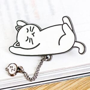 Sleeping White Cat Cloud Zzz Chain Enamel Pendant Pin Minimalist Style