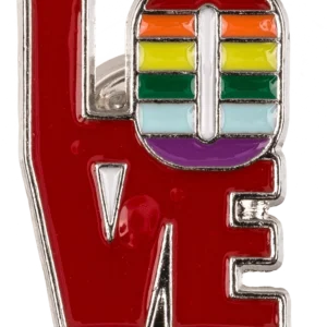 Love pride pin'as – raudonos LOVE raidės su vaivorykštės juostomis raidėje O kietojo emalio segė sidabriniu pagrindu